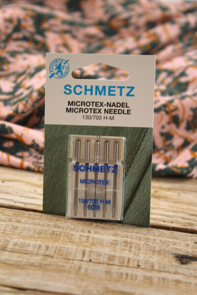 Lot de 5 Aiguilles Microfibre taille 60 Schmetz pour coudre a la machine les tissus eglantine et zoe