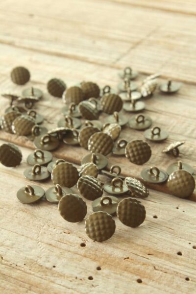 Boutons Damier Kaki Eglantine et Zoe a coudre