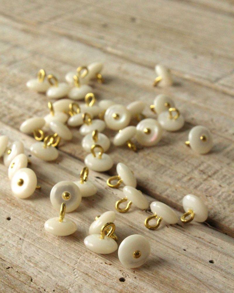 Boutons Perla Nacre Eglantine et Zoe a coudre