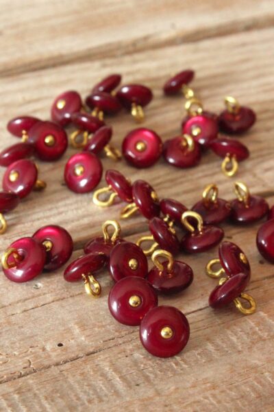 Boutons Perla Rouge Grenade Eglantine et Zoe a coudre