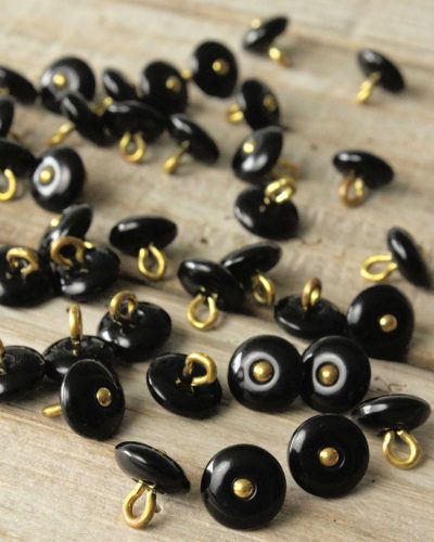 Boutons Perla noir Eglantine et Zoe a coudre