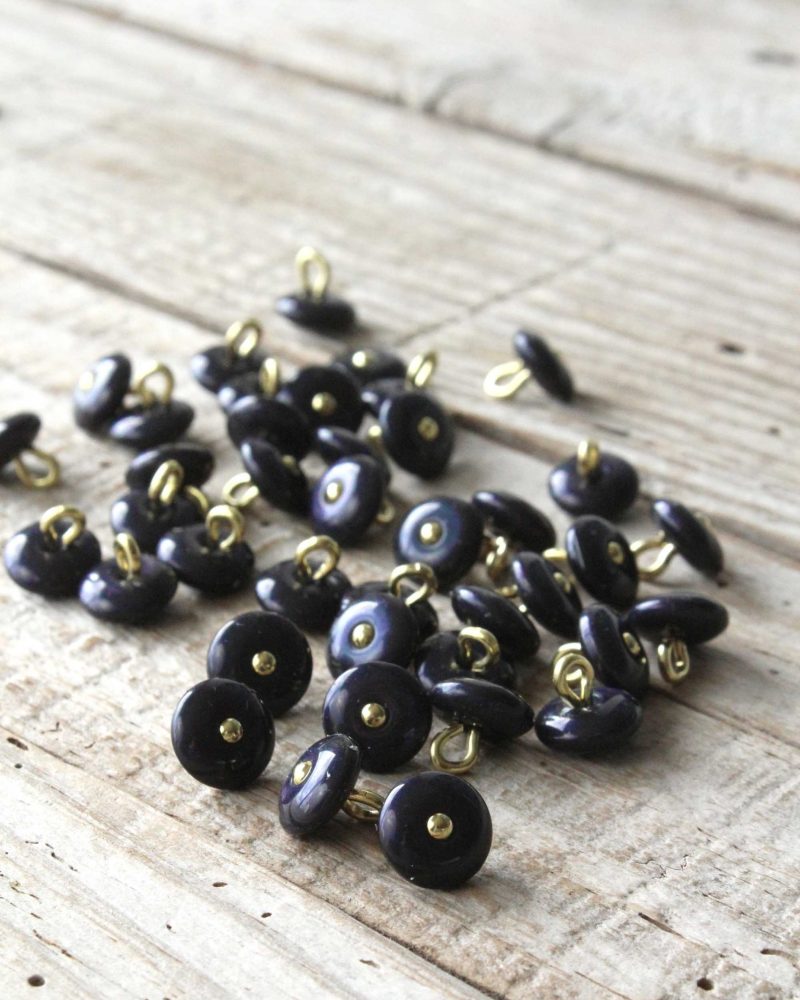Boutons Perla bleu encre Eglantine et Zoé à coudre