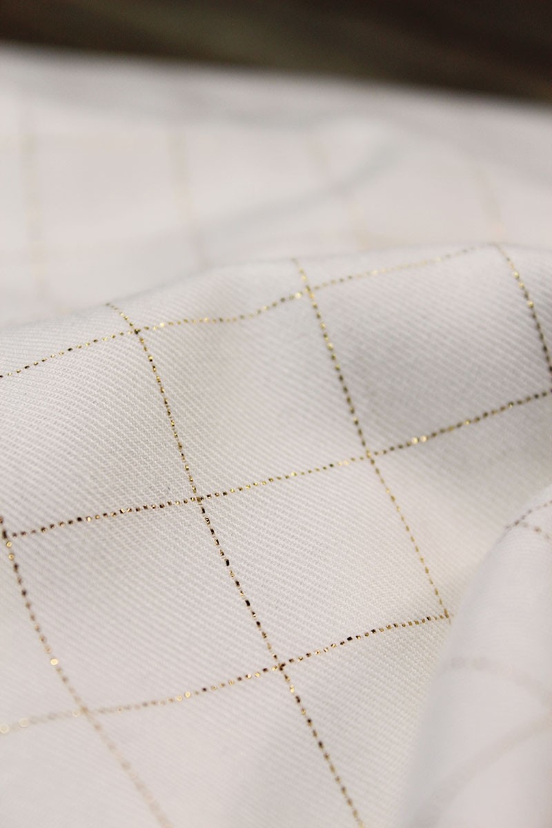 Tissu Carreaux Nacre Lurex Doré Sergé