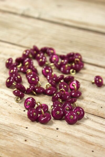 Bouton Perla Rose Magenta Eglantine et Zoe à coudre sur vos chemises, robes et blouses