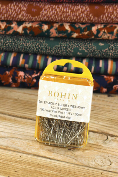 Epingles super fines Bohin idéales pour coudre les viscoses à motifs Eglantine et Zoé